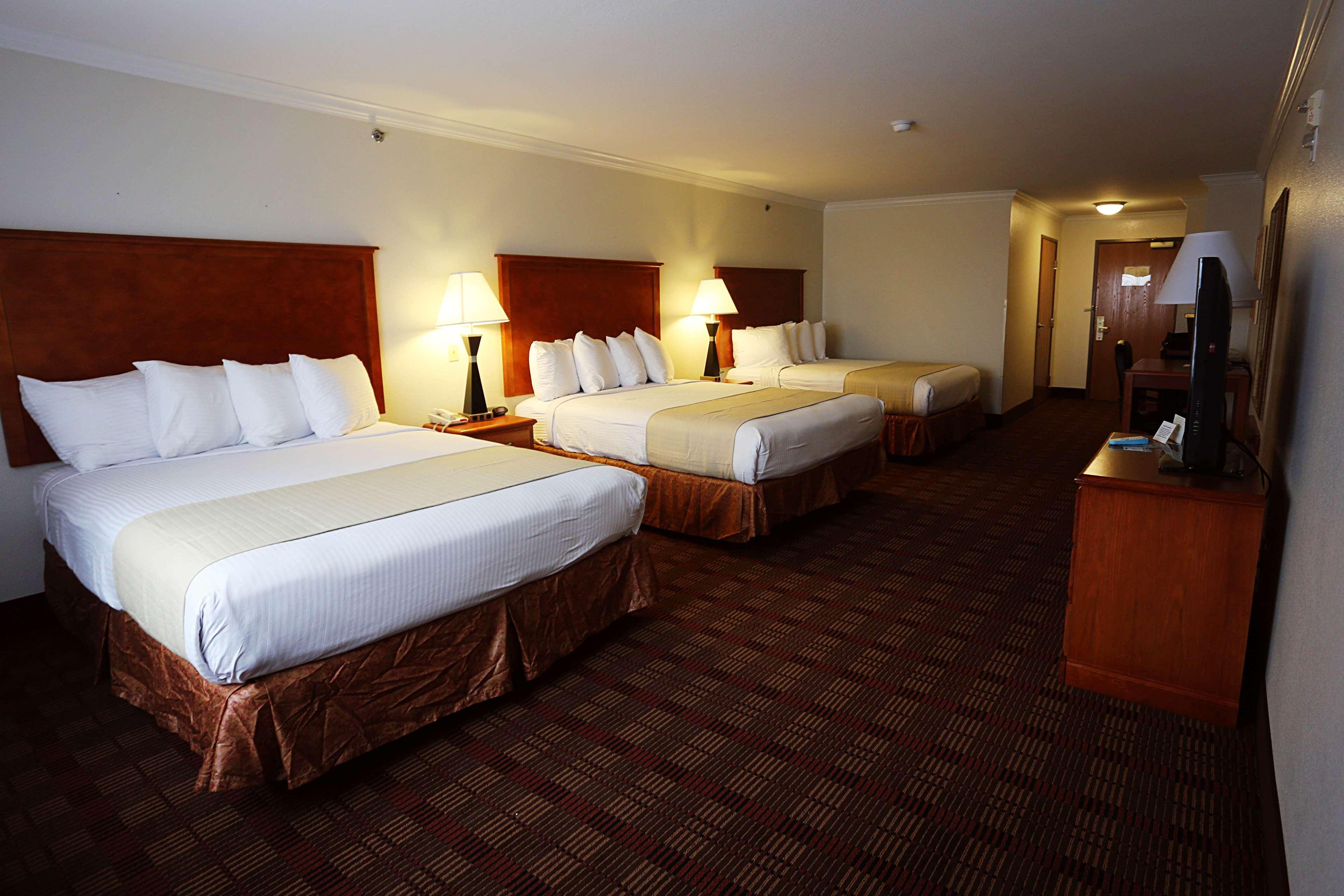 Best Western Club House Inn & Suites Mineral Wells Dış mekan fotoğraf