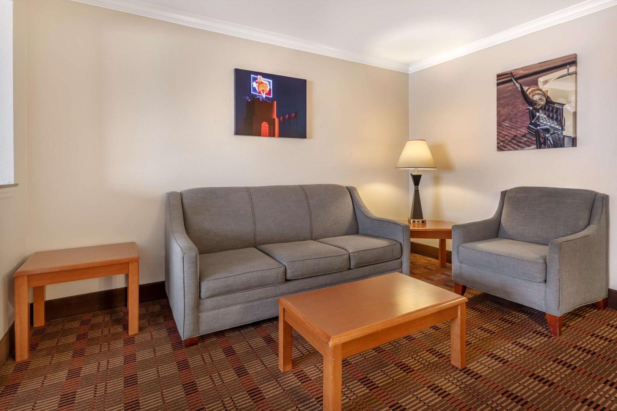 Best Western Club House Inn & Suites Mineral Wells Dış mekan fotoğraf
