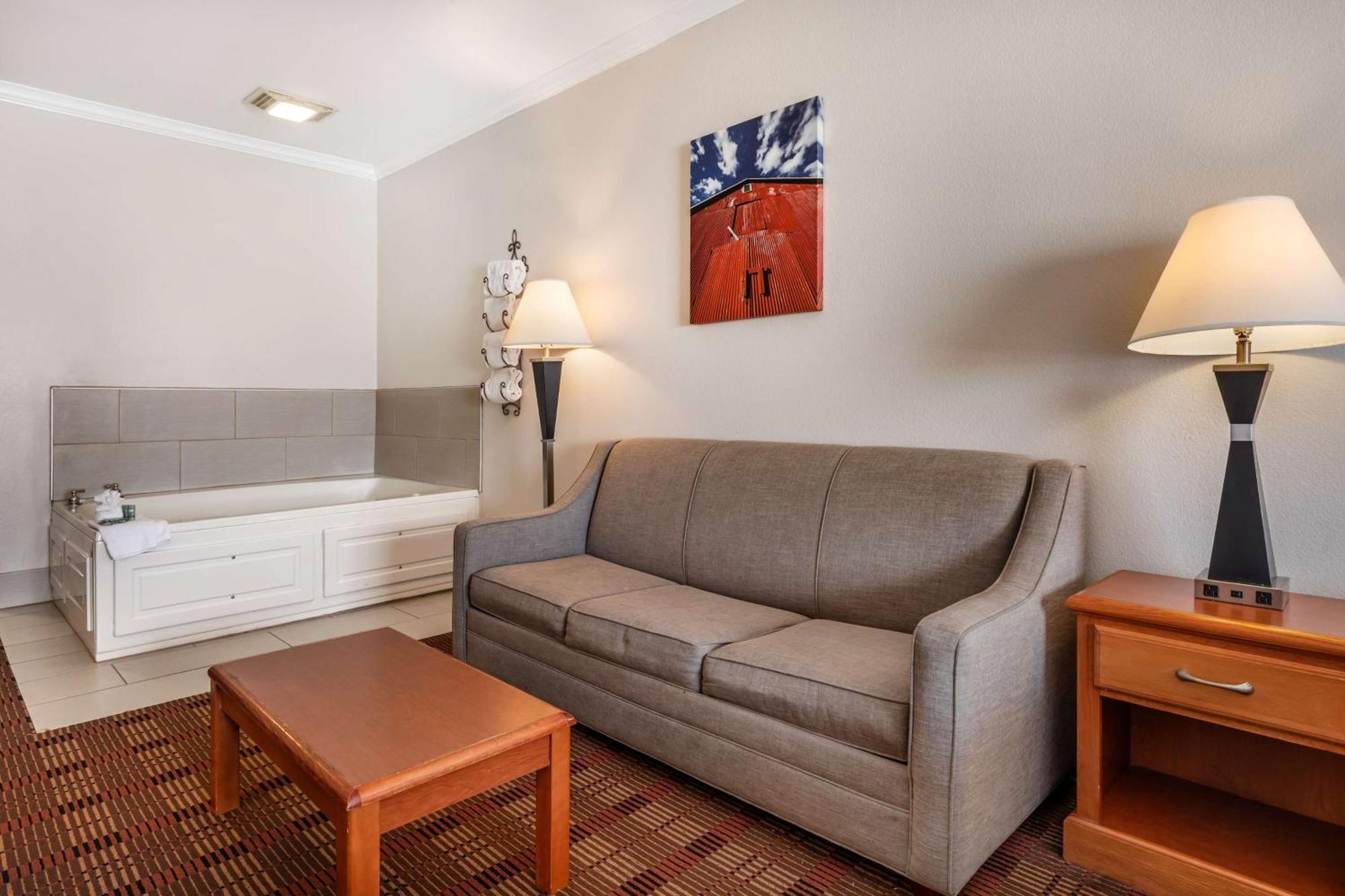 Best Western Club House Inn & Suites Mineral Wells Dış mekan fotoğraf