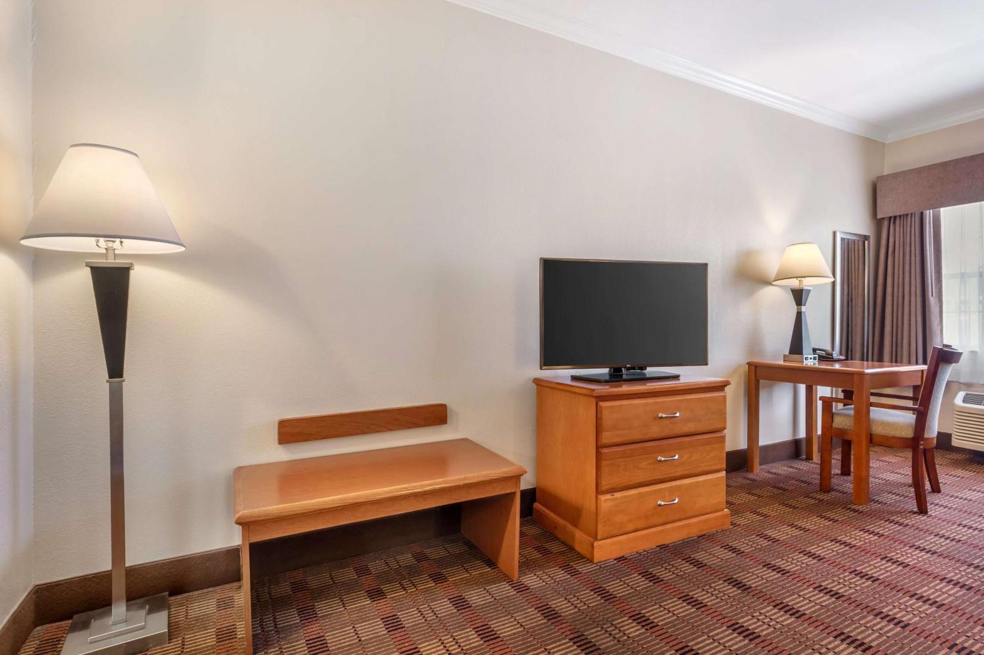 Best Western Club House Inn & Suites Mineral Wells Dış mekan fotoğraf
